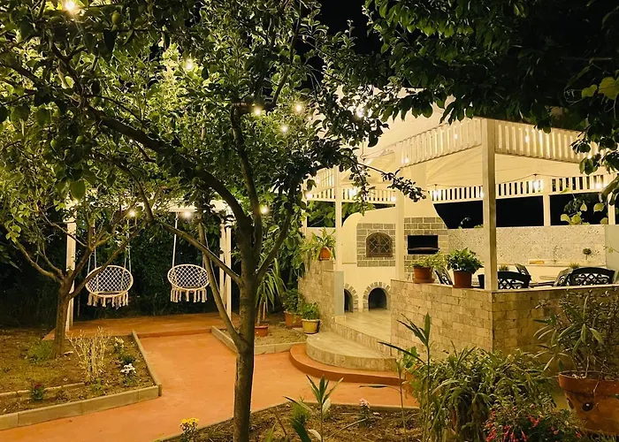 Guest house Timona 4*